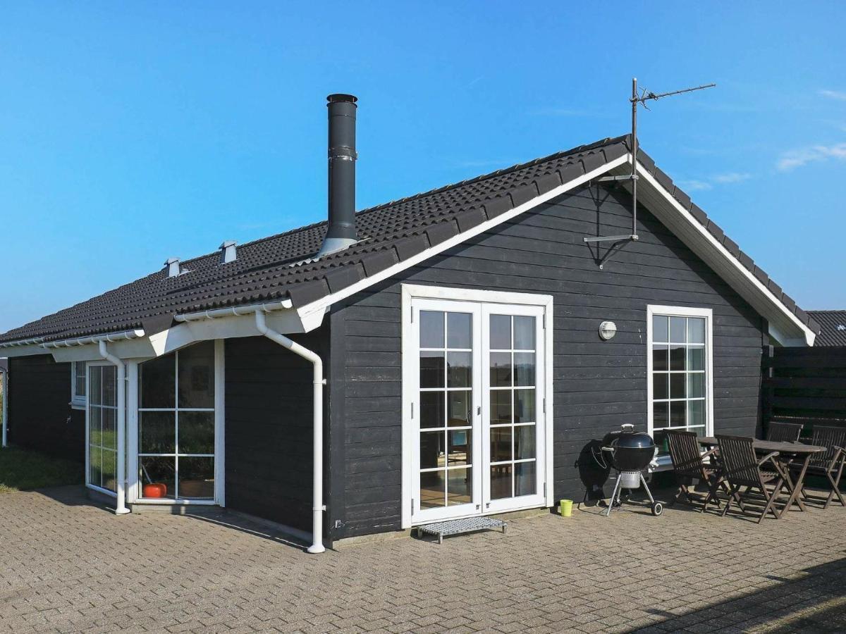 7 Person Holiday Home In L Kken Lokken Exterior photo